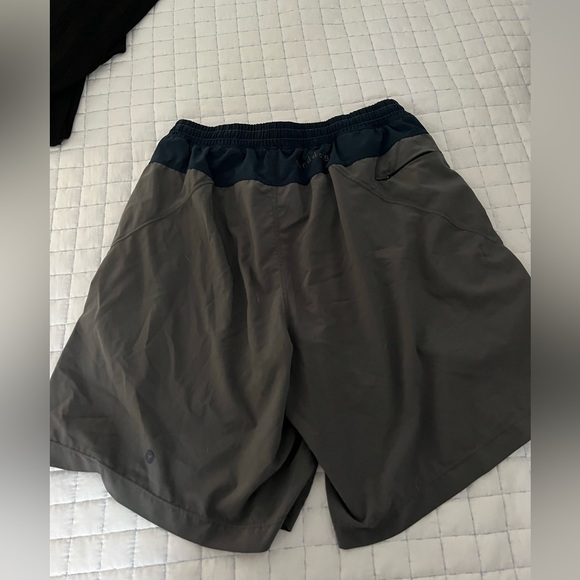 2 pairs BirdDog Shorts - Picture 2 of 4